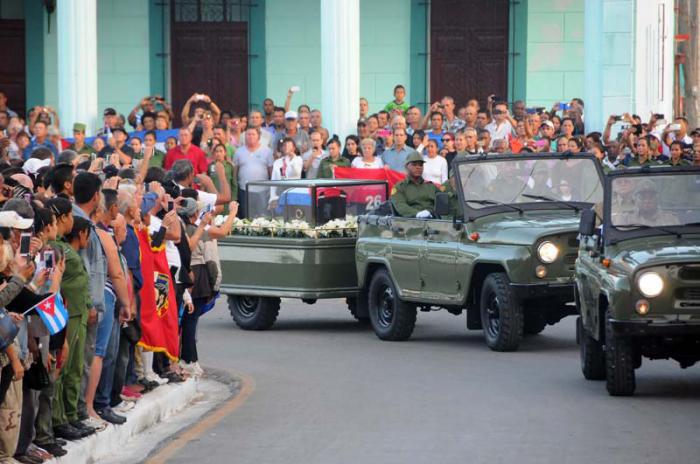 Una nuova entrata vittoriosa del Comandante eterno a Bayamo