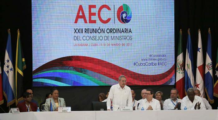 Raúl ha presieduto la XXII Riunione del Consiglio de Ministri della AEC