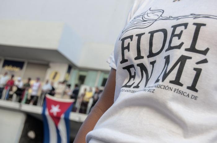 64º Anniversario dell’Arrivo della Carovana della Libertà a L’Avana.  Fidel vive nell’opera di un popolo che resiste, crea e vince.